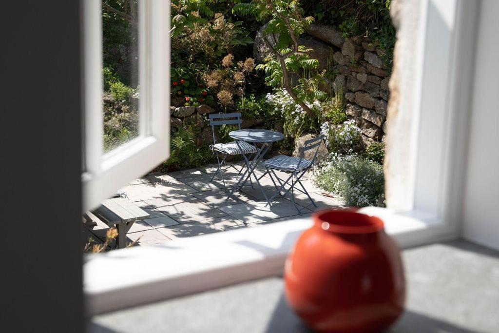 The Old Pilchard Works Bed & Breakfast Mousehole Luaran gambar